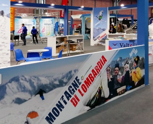 stand montagne di lombardia